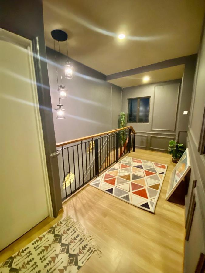 Faizal Madhi Homestay 古晋 外观 照片