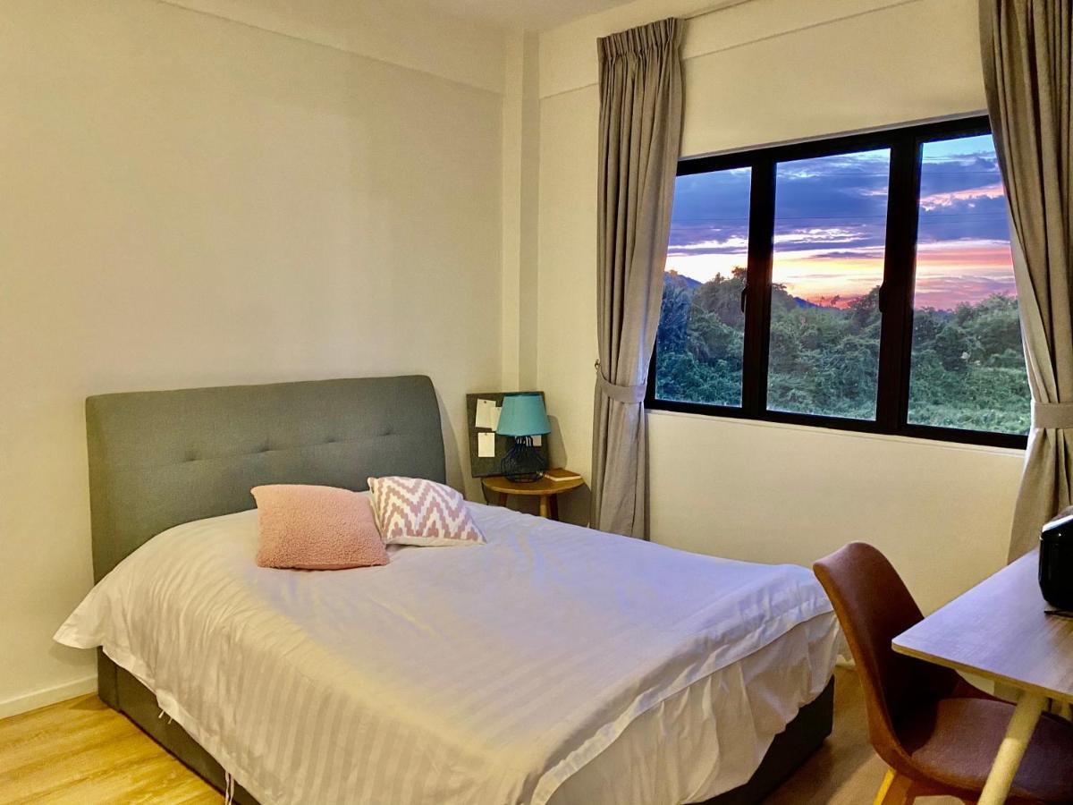 Faizal Madhi Homestay 古晋 外观 照片
