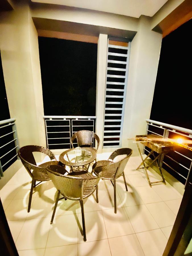 Faizal Madhi Homestay 古晋 外观 照片