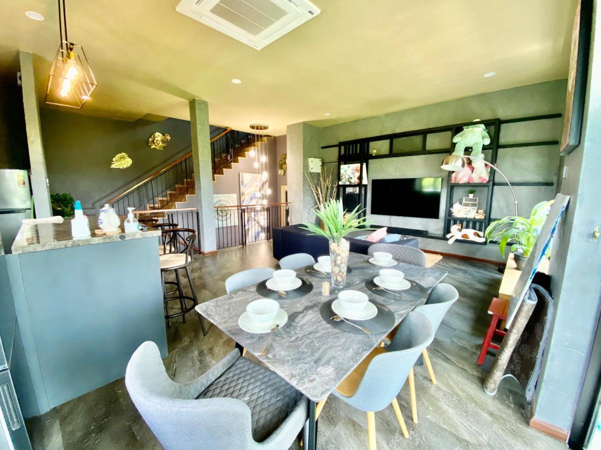 Faizal Madhi Homestay 古晋 外观 照片